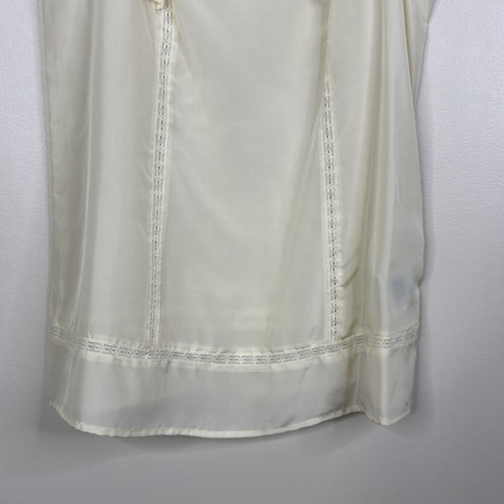 GAP Women’s Small 100% Silk Cream Ruffle Tank Blouse Sleeveless Shell S New - Picture 3 of 7
